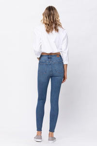 Judy Blue Control Top Skinny Jeans