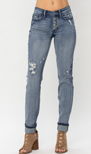 Load image into Gallery viewer, Judy Blue - The &quot;Billie Button-Fly&quot; Boyfriend Jeans